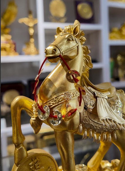 Tượng ngựa tài lộc mẫu 12