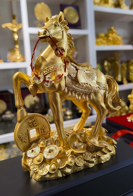 Tượng ngựa tài lộc mẫu 12