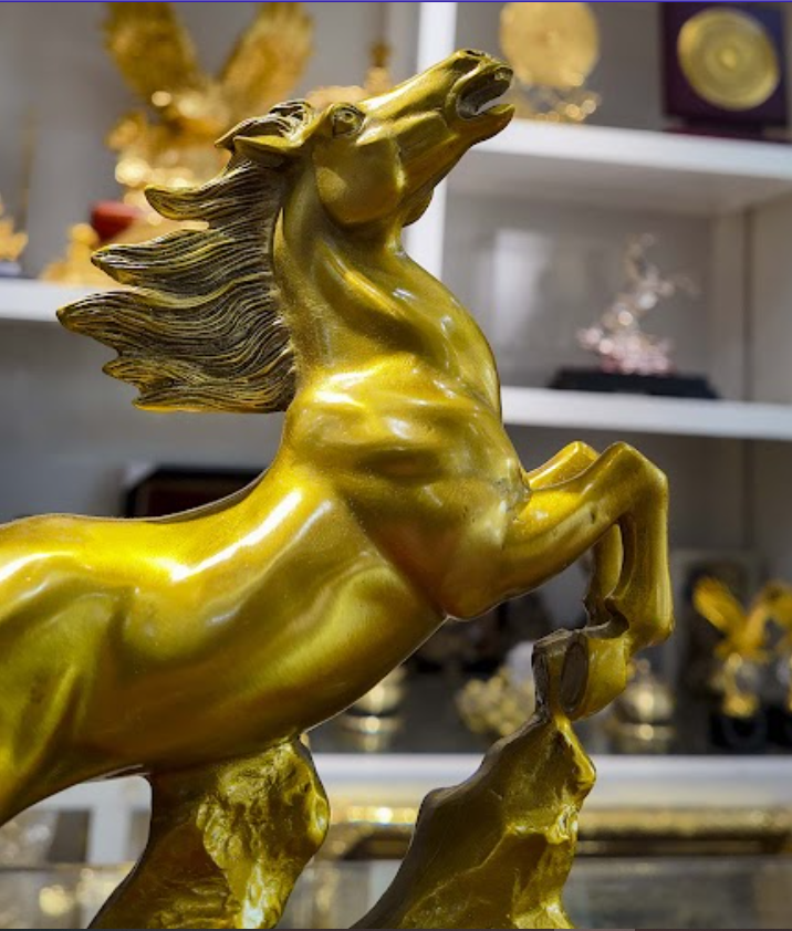 Tượng ngựa tài lộc mẫu 15
