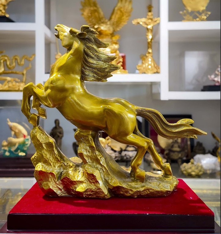 Tượng ngựa tài lộc mẫu 15