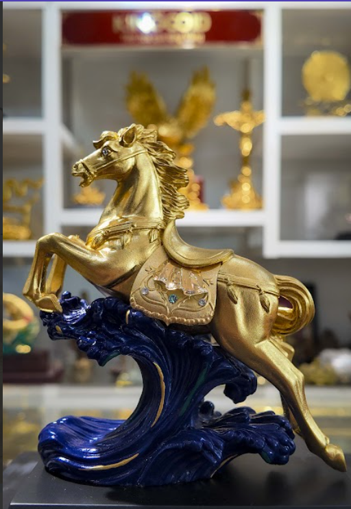 Tượng ngựa tài lộc mẫu 6