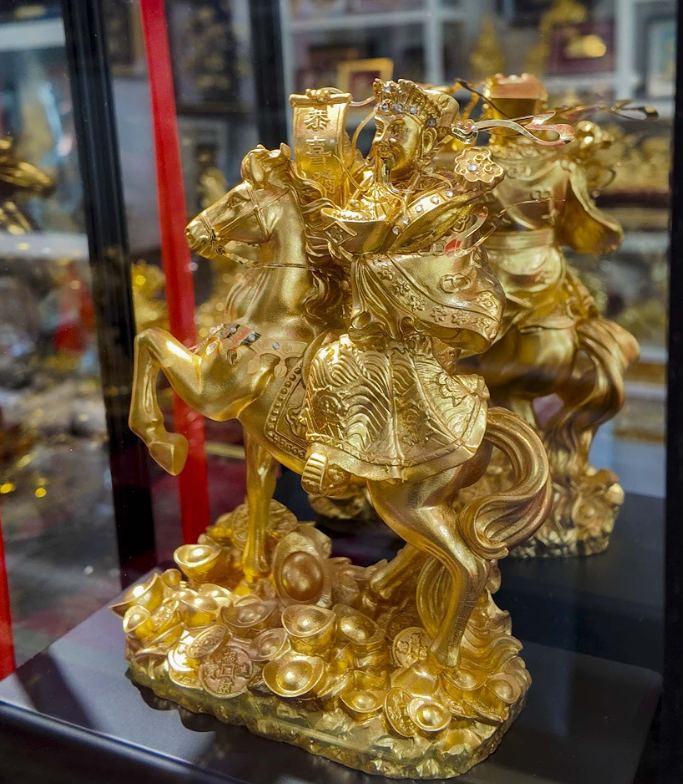 Tượng ngựa tài lộc mẫu 8