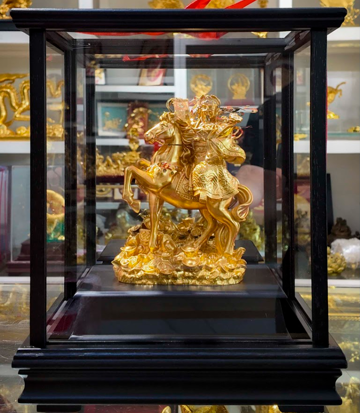 Tượng ngựa tài lộc mẫu 8