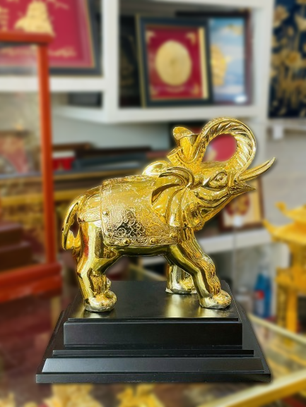 Kim Tượng Chiêu Tài – Tượng voi đồng mạ vàng