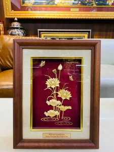 Quà Tặng 20/11 Ý Nghĩa & Sang Trọng: Gửi Trọn Tấm Lòng Tri Ân Người 