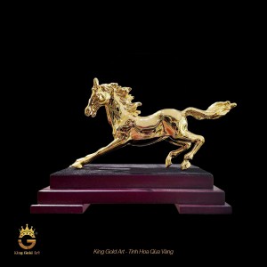 Tượng ngựa tài lộc mẫu 4
