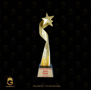 Chế tác biểu tượng cúp đồng mạ vàng theo yêu cầu