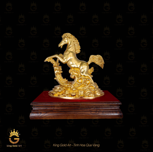 Tượng Ngựa mạ vàng phi nước đại