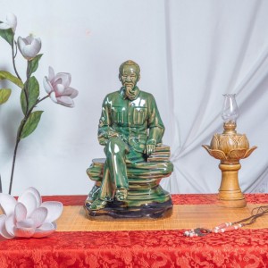 Tượng gốm Bác Hồ men ngọc lục bảo