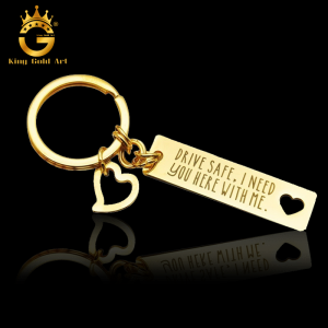 Móc khóa ô tô dát vàng 24k – Quà tặng ý nghĩa từ King Gold Art