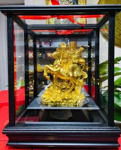 Tượng Quan Vũ Cưỡi Ngựa Mạ Vàng 24K – King Gold Art