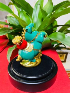 Ngọc Mã Hý Tài: Biểu tượng phong thủy chiêu tài đắc lộc