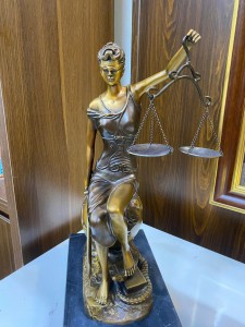 Tượng Nữ Thần Công Lý Bằng Đồng Cao Cấp – King Gold Art