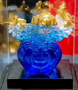 Cửu Ngư Quần Hội Mạ Vàng 24K – Biểu Tượng Tài Lộc