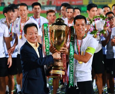 Thương Hiệu King Gold Art – Đồ Đồng Việt: Uy Tín Chế Tác Cúp Vinh Danh, Kỷ Niệm Chương Được Doanh Nghiệp Tin Tưởng Lựa Chọn