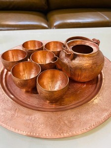 Bộ Ấm Đồng Đỏ Tinh Chất – Tinh Hoa Nghệ Thuật Uống Trà Truyền Thống Từ King Gold Art – Đồ Đồng Việt