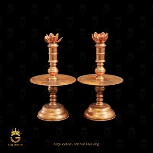 Chân nến thờ bằng đồng đỏ hình hoa sen