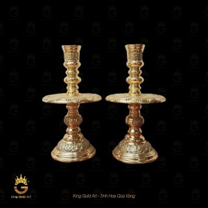 Chân nến thờ bằng đồng chạm khắc tinh xảo