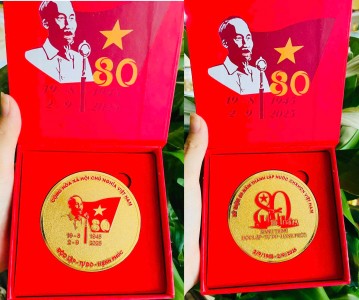 Quà tặng kỷ niệm 80 năm Độc lập (2/9/2025) – Dấu ấn vàng son từ King Gold Art – Đồ Đồng Việt