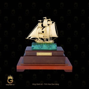 Mô hình Thuyền Thuận Buồm Xuôi Gió mix ngọc cao cấp