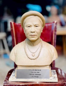 Tri Ân Tháng Vu Lan – Tặng 5 Mẫu Chân Dung Miễn Phí