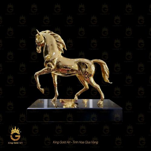 Tượng ngựa tài lộc mẫu 5