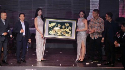 Đấu Giá Thành Công Tác Phẩm 