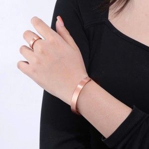 Vòng tay đồng đỏ nguyên khối King Gold Art chính hãng